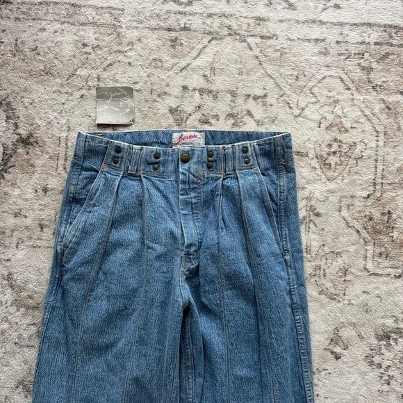 Deadstock 90s High Rise Light Wash Straight Leg Jeans | Vintage Minimalist Denim - Picture 7 of 8